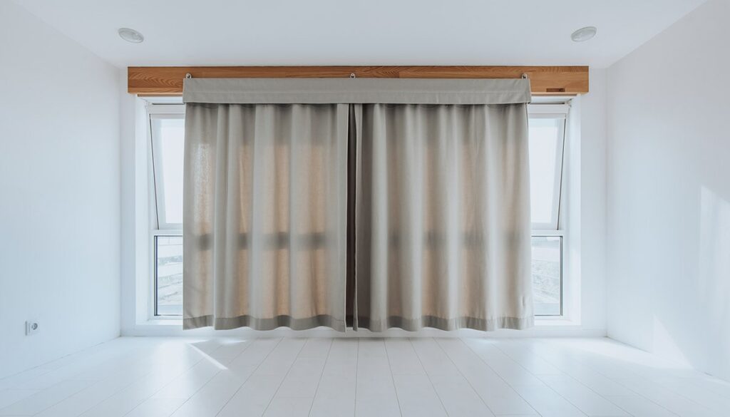 ニトリ・専門店の遮音カーテンを最強にする隙間対策