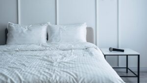 防音で布団をかぶる効果は？酸欠のリスクとより安全な対策を解説